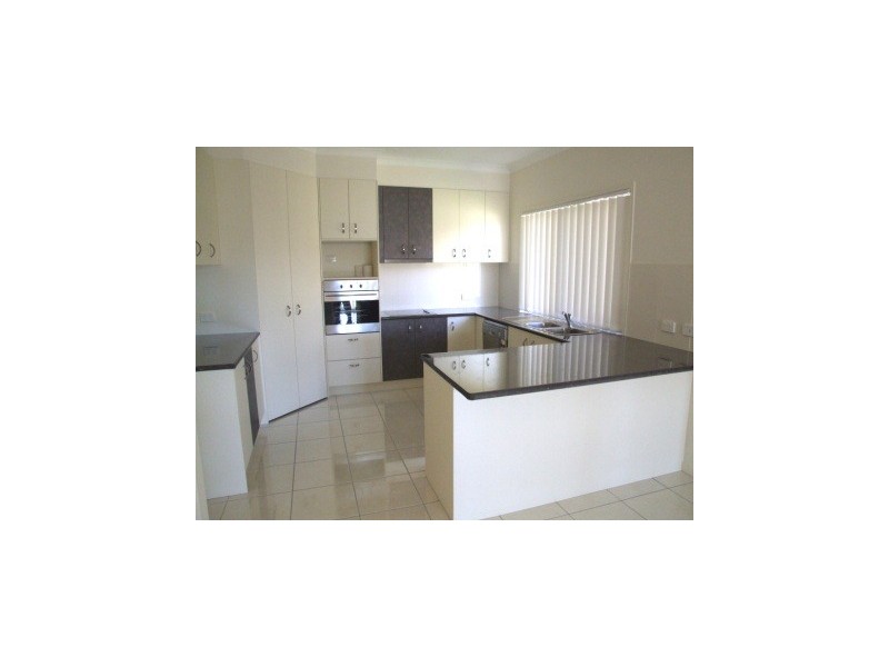 North Lakes QLD 4509