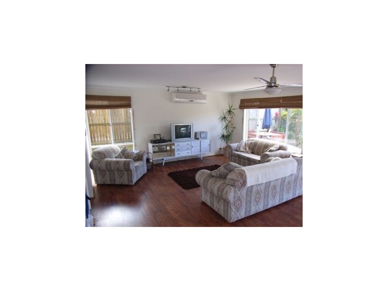 North Lakes QLD 4509