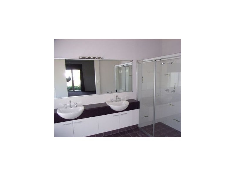 118 Copeland Drive, North Lakes QLD 4509