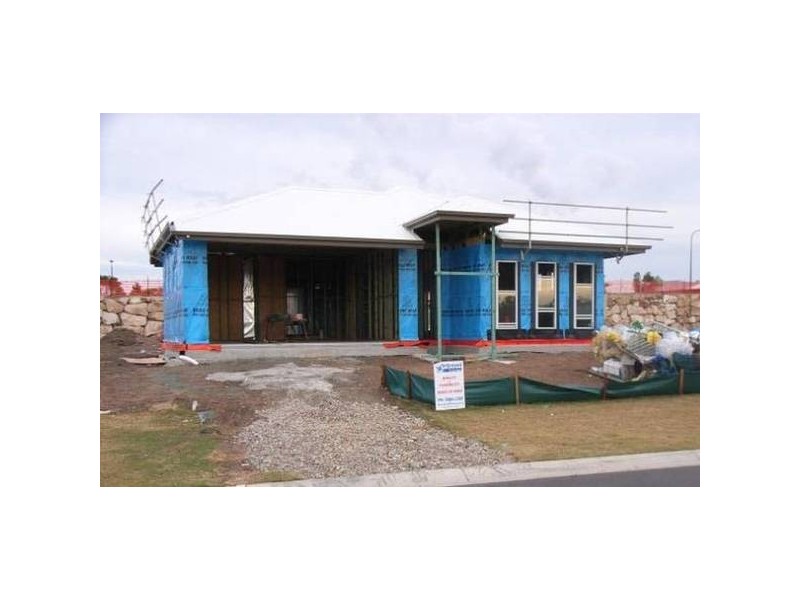 North Lakes QLD 4509