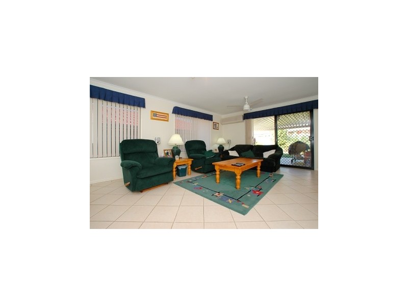 North Lakes QLD 4509