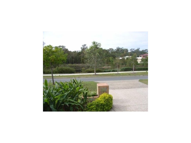 North Lakes QLD 4509