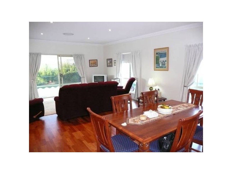 North Lakes QLD 4509