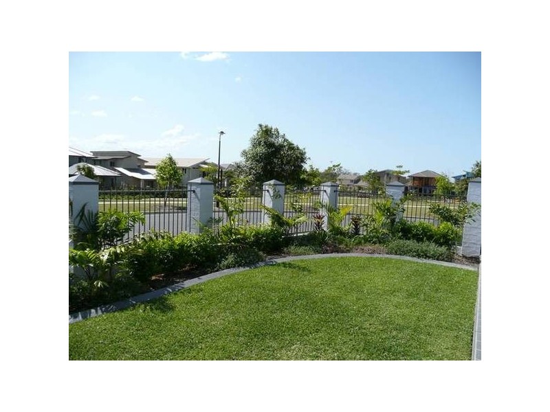 North Lakes QLD 4509