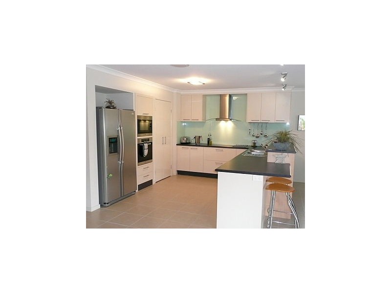 North Lakes QLD 4509