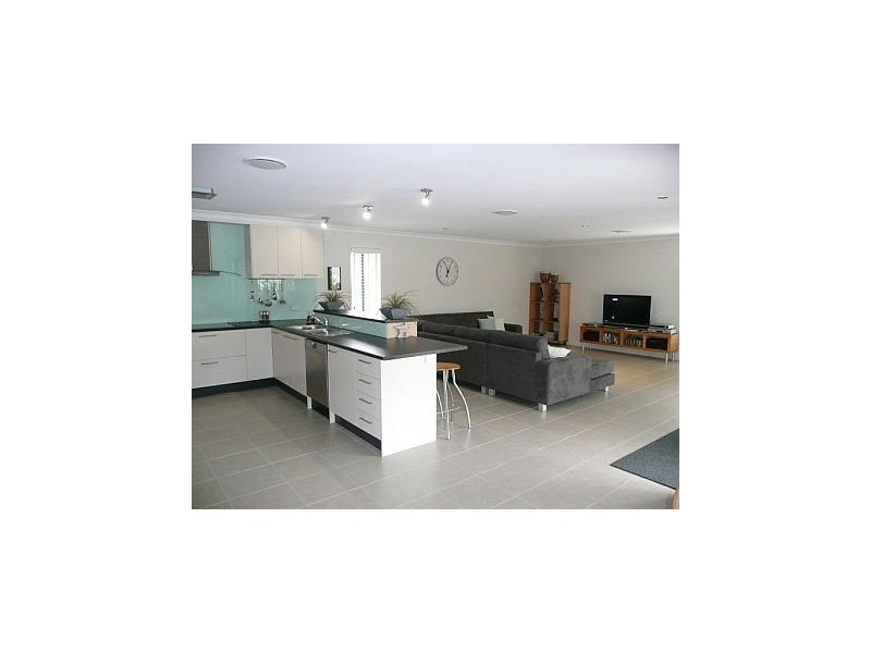 North Lakes QLD 4509