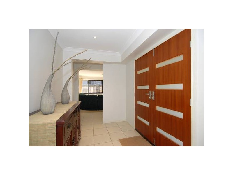 North Lakes QLD 4509