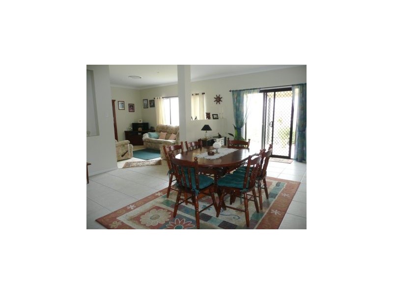 77 Cottonwood Circuit, North Lakes QLD 4509