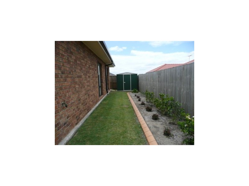 77 Cottonwood Circuit, North Lakes QLD 4509