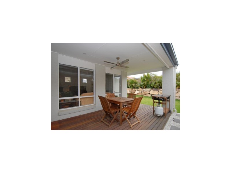 North Lakes QLD 4509