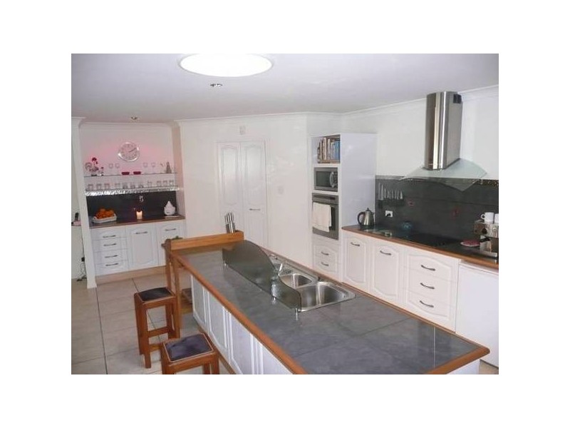 North Lakes QLD 4509