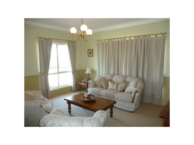 North Lakes QLD 4509