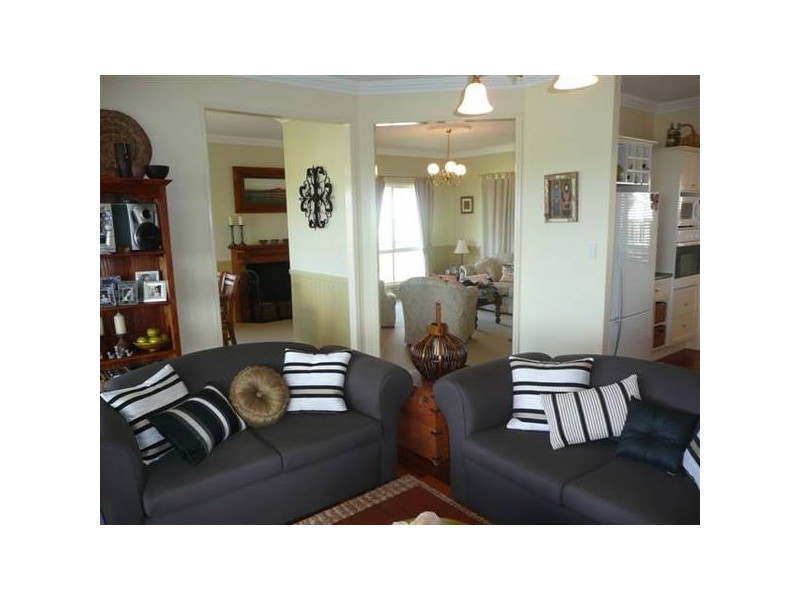 North Lakes QLD 4509