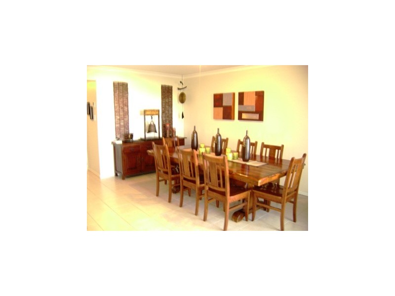 North Lakes QLD 4509