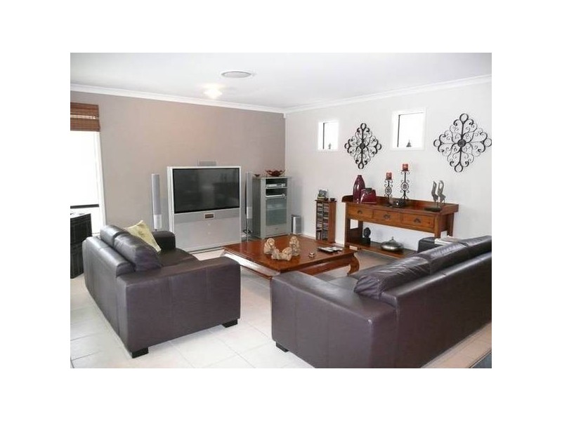 North Lakes QLD 4509