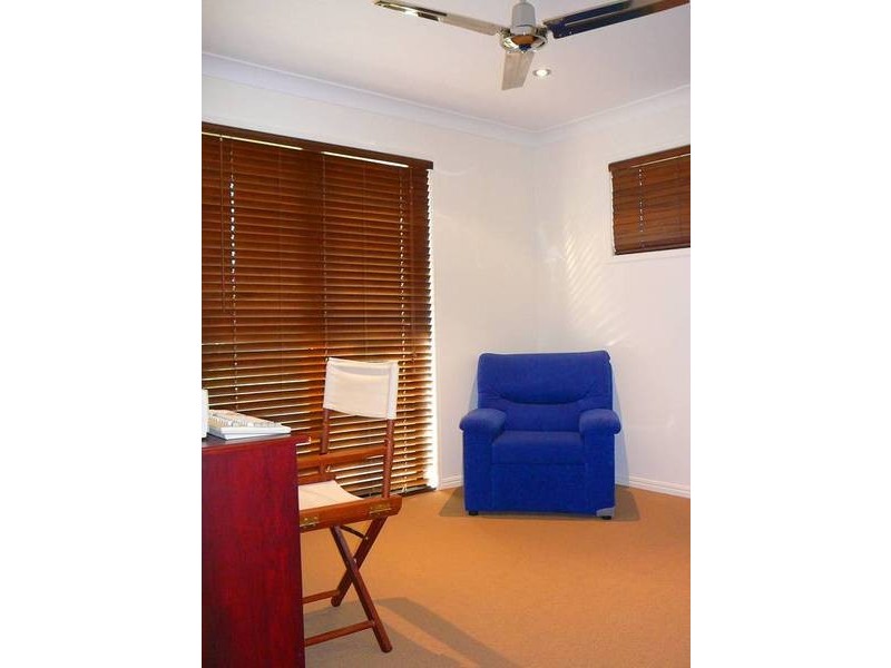 North Lakes QLD 4509