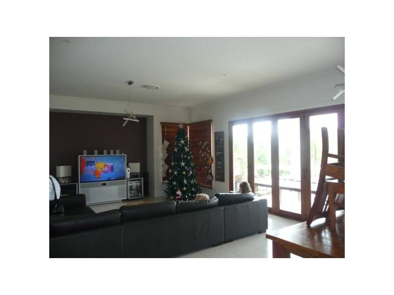 North Lakes QLD 4509