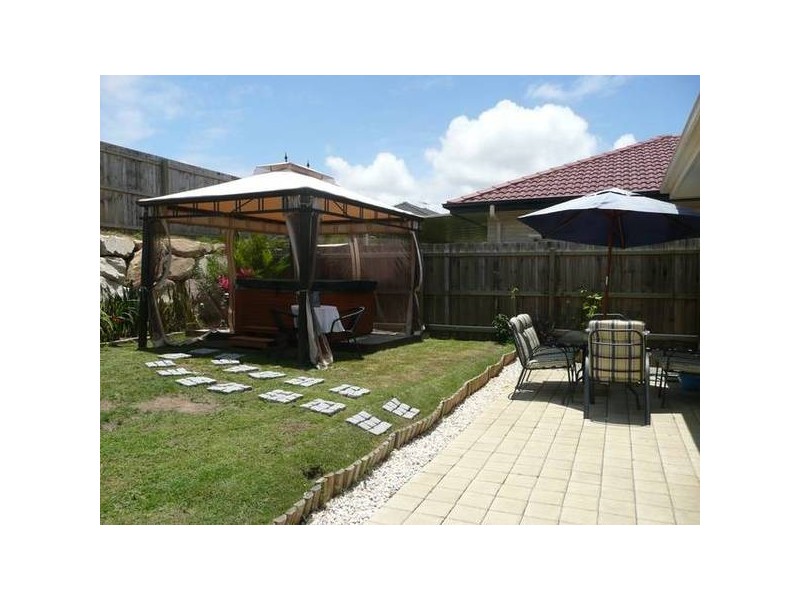 North Lakes QLD 4509