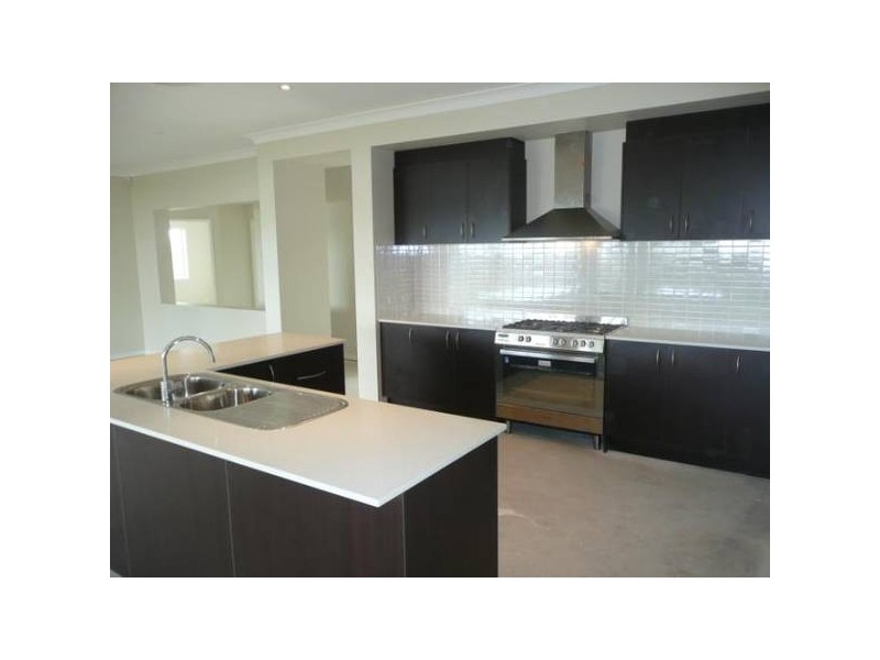 North Lakes QLD 4509