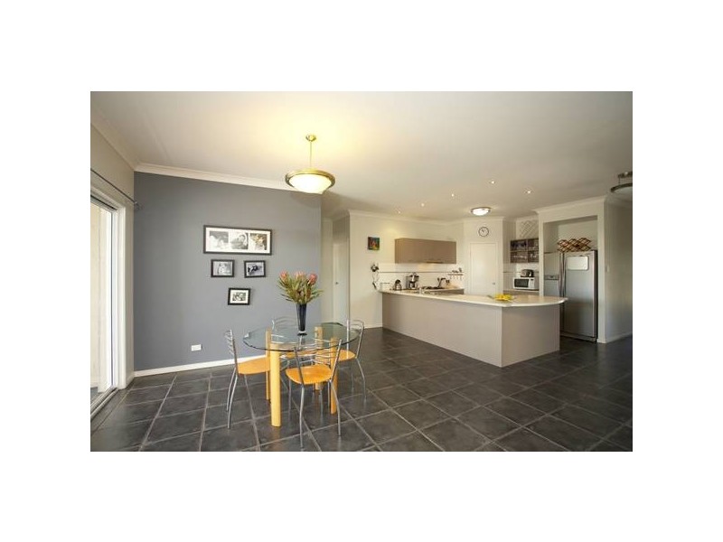 North Lakes QLD 4509