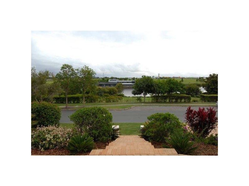 North Lakes QLD 4509