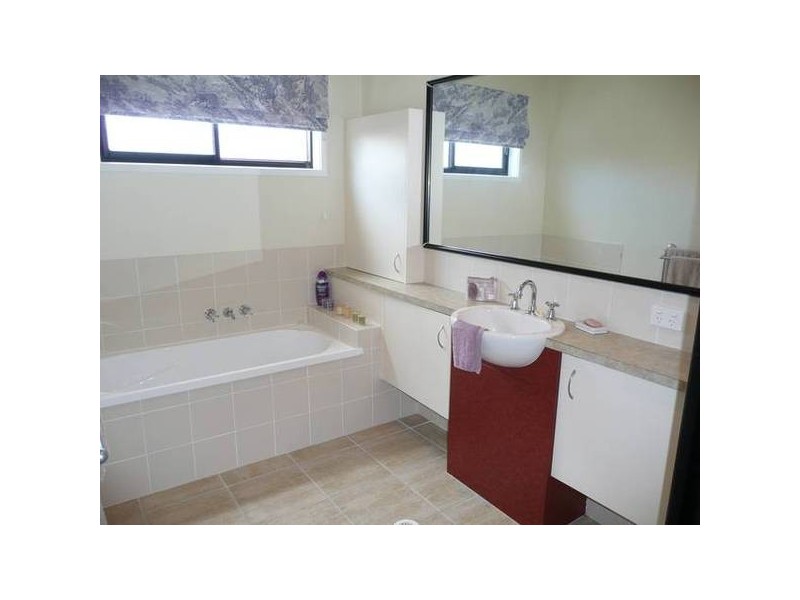 North Lakes QLD 4509