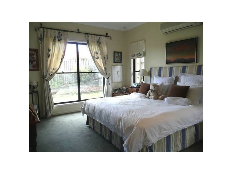 North Lakes QLD 4509