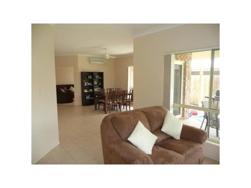 North Lakes QLD 4509