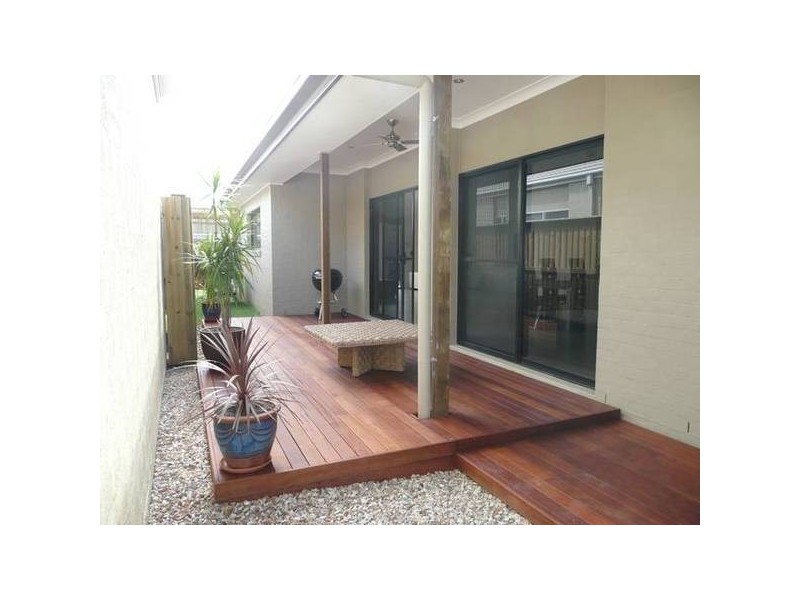 North Lakes QLD 4509