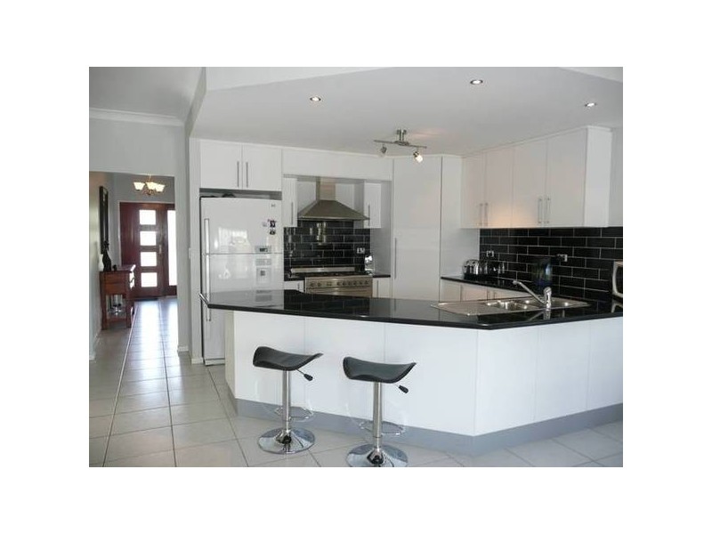 44 Whitecedar Circuit, North Lakes QLD 4509