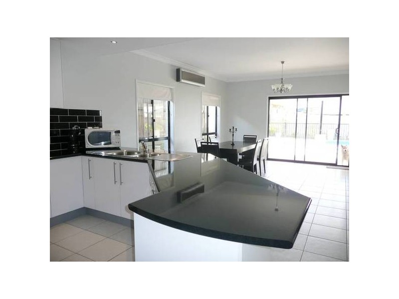 44 Whitecedar Circuit, North Lakes QLD 4509