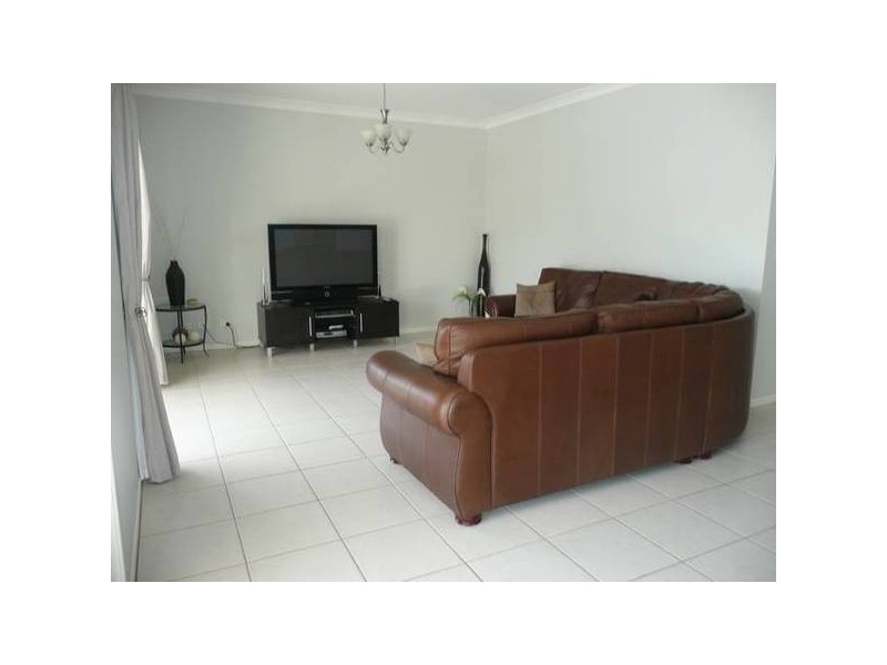 44 Whitecedar Circuit, North Lakes QLD 4509