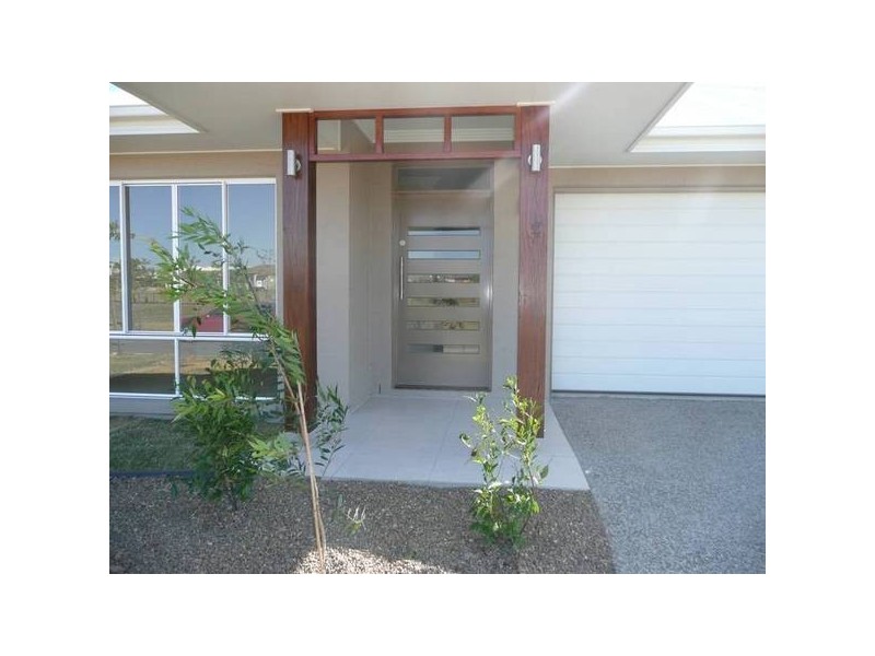 North Lakes QLD 4509