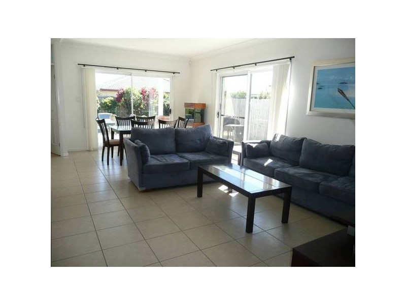 North Lakes QLD 4509