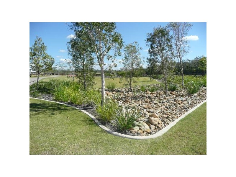 North Lakes QLD 4509