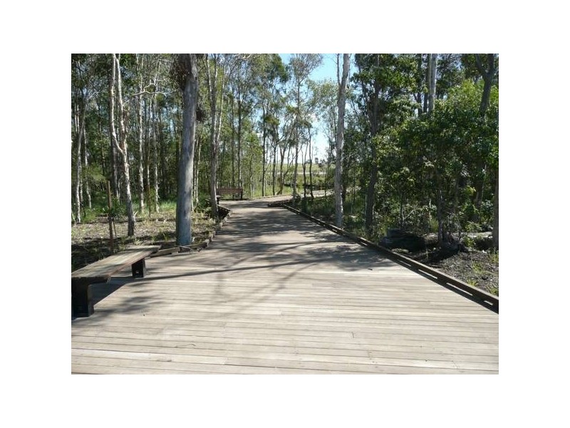 North Lakes QLD 4509