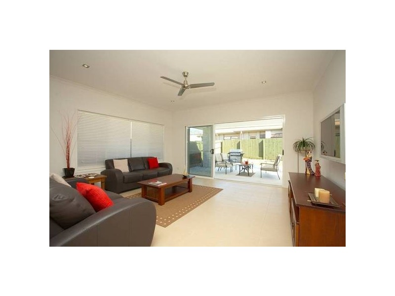 North Lakes QLD 4509