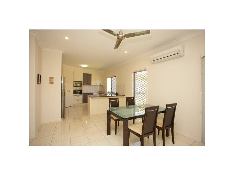 North Lakes QLD 4509