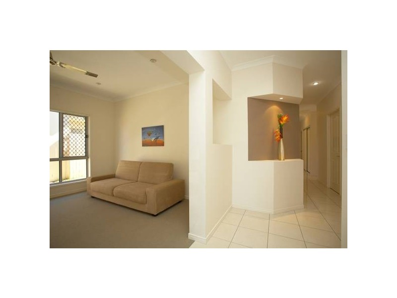 North Lakes QLD 4509