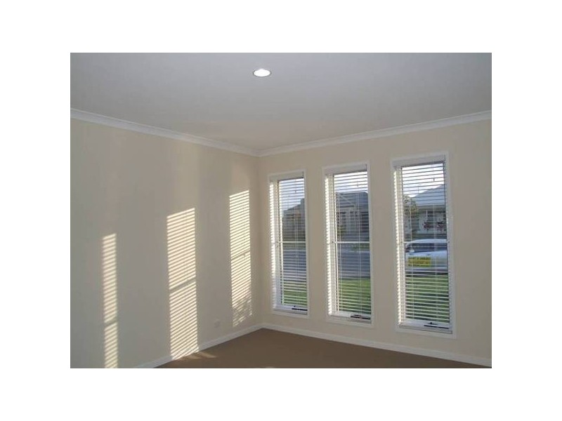 North Lakes QLD 4509