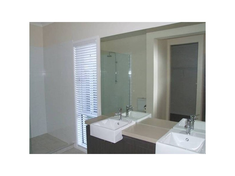 North Lakes QLD 4509