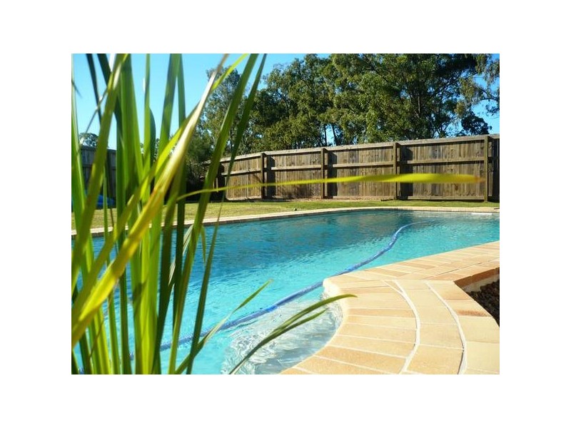 6 Kangaroo Street, North Lakes QLD 4509