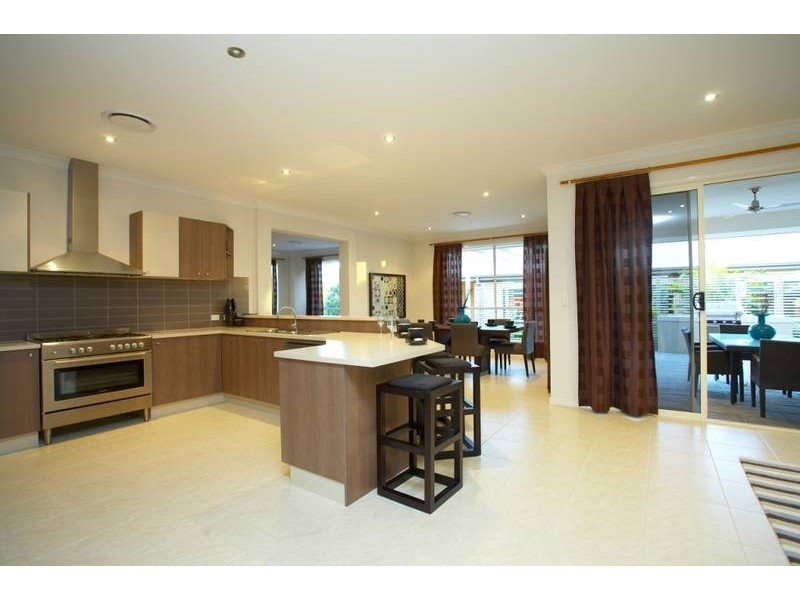 North Lakes QLD 4509