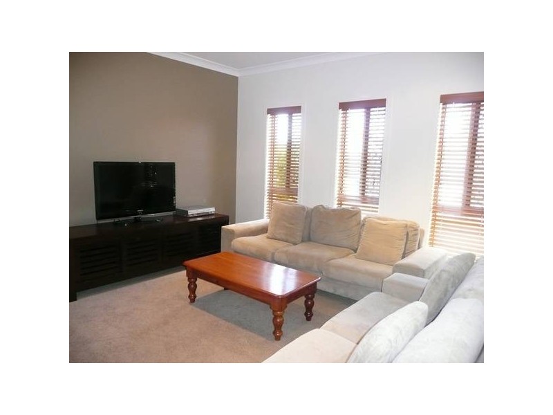 North Lakes QLD 4509