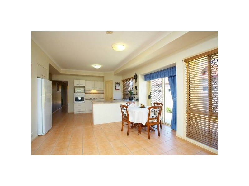 14 Standish Street, North Lakes QLD 4509