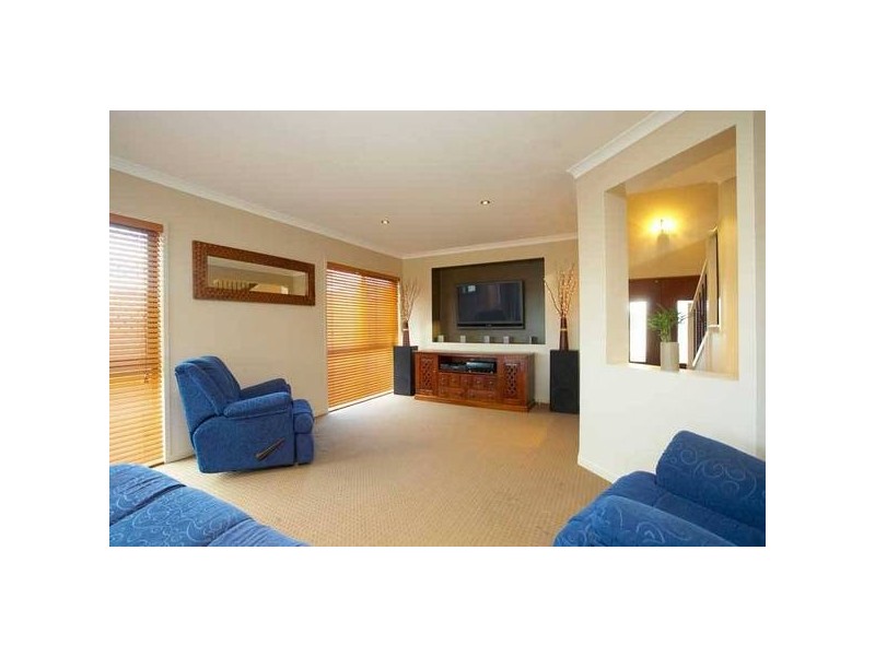 North Lakes QLD 4509