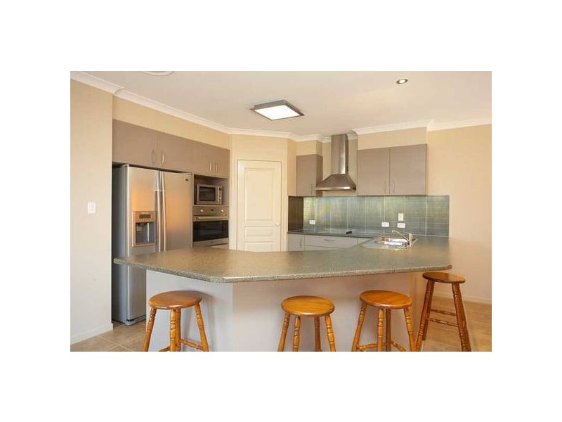 North Lakes QLD 4509