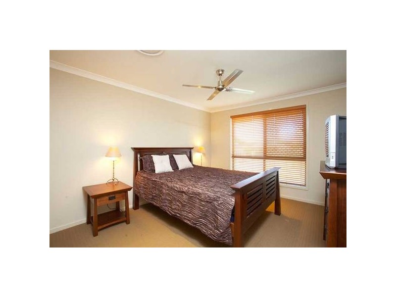 North Lakes QLD 4509