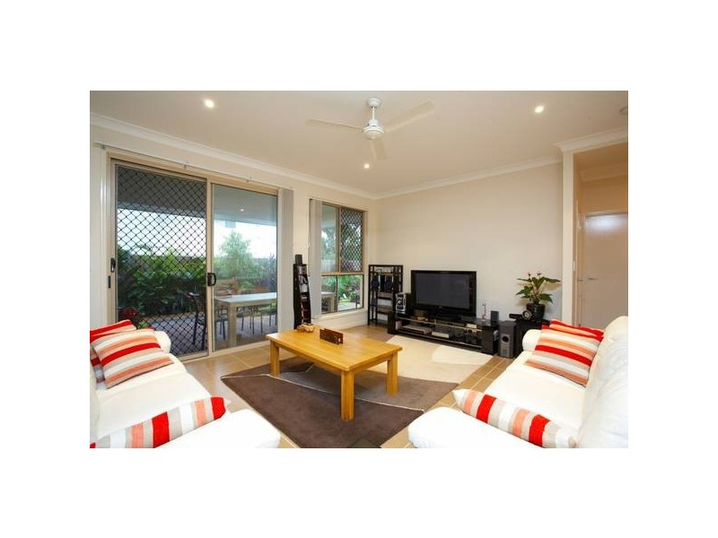 North Lakes QLD 4509