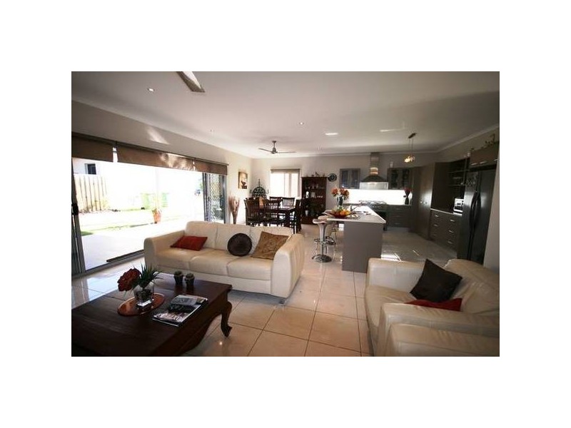 23 Elkington Circuit, North Lakes QLD 4509